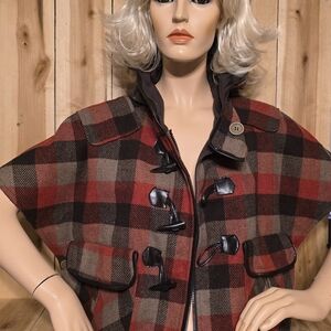 DOLLHOUSE Womens S Red Brown Plaid Capelet Wool Bleand Jacket Cape Poncho Hooded